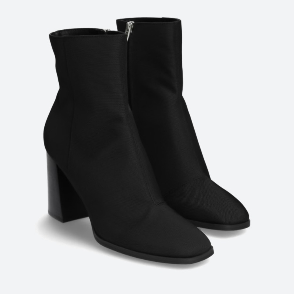 Dolce Vita Felix Stretch Bootie